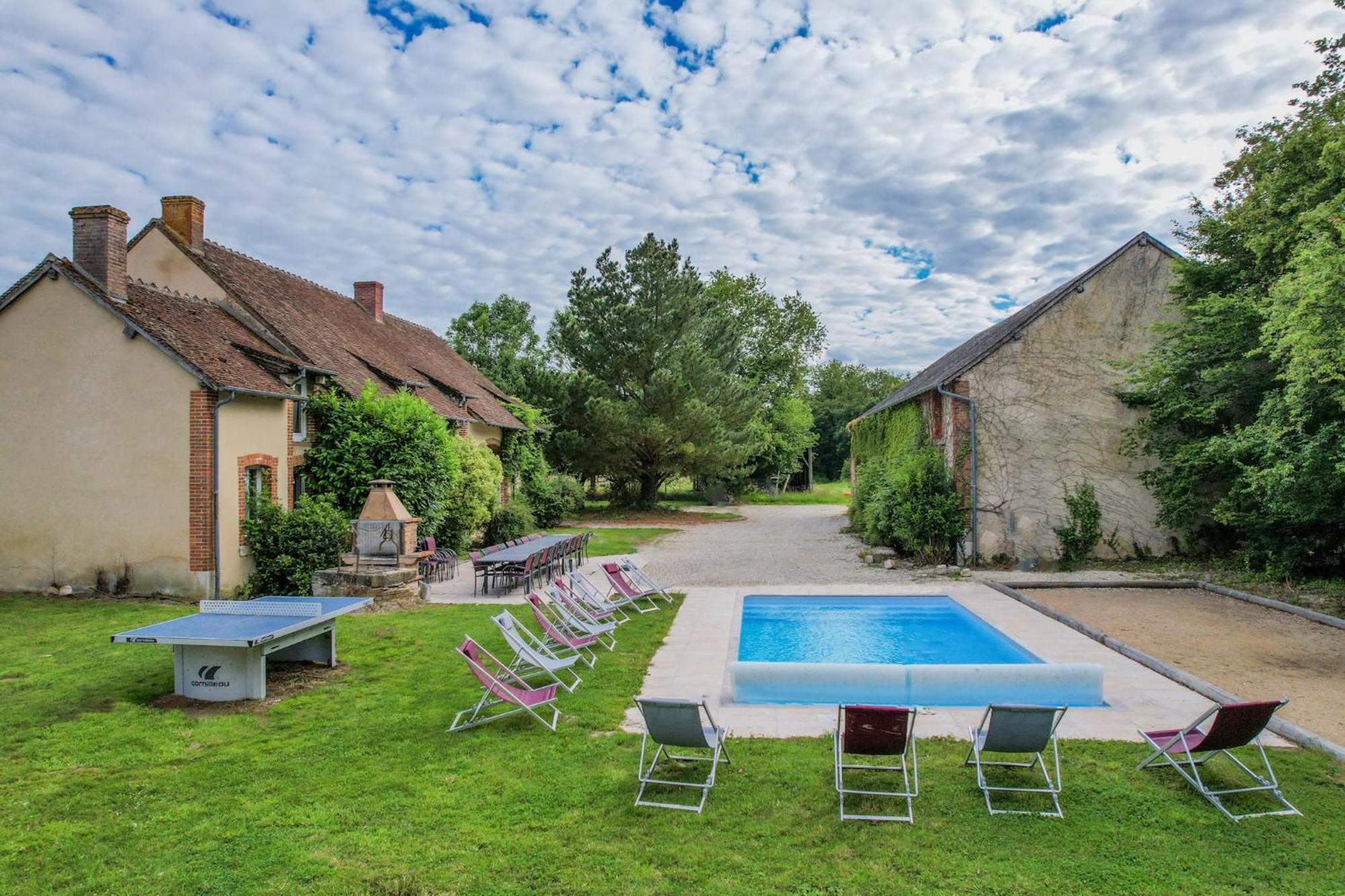 Crazy Villa Le Petit Belair 18 - Heated Pool - Foot - 2H Paris - 30P Aubigny sur Nere Bagian luar foto